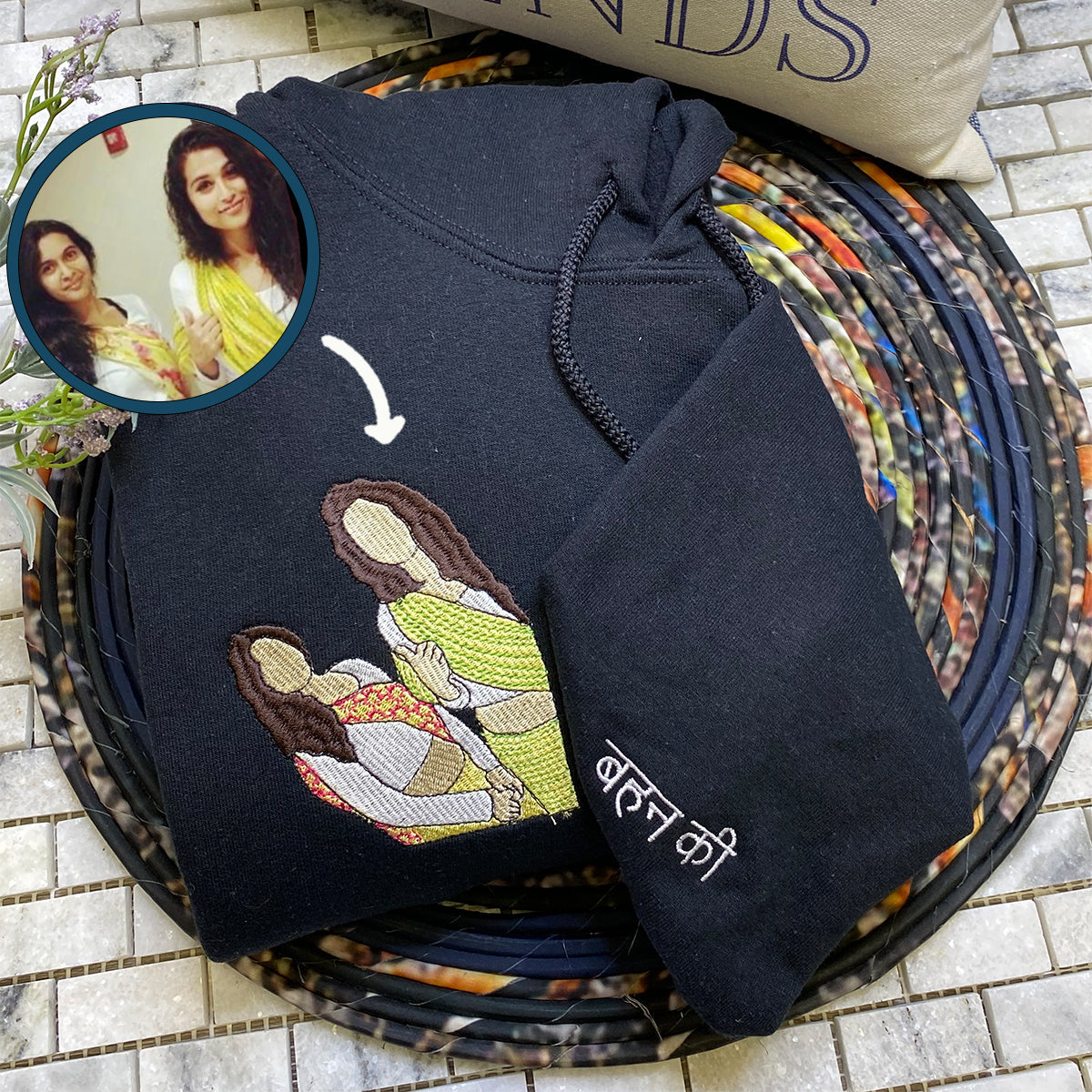 Custom Embroidered Best Friends Hoodie with Photo & Name - Personalized Friendship Gift
